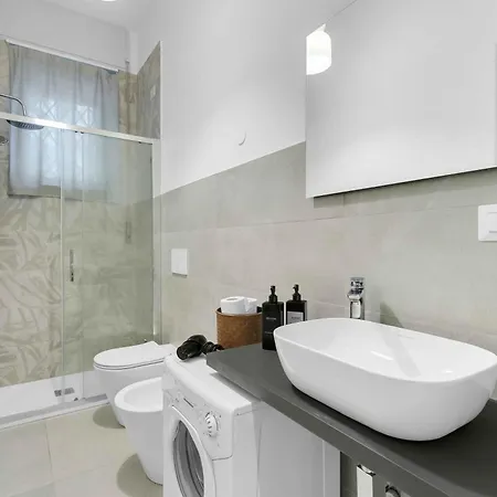 Apartment Gavirate House M1-m5 Lotto San Siro Wi-fi Super Veloce